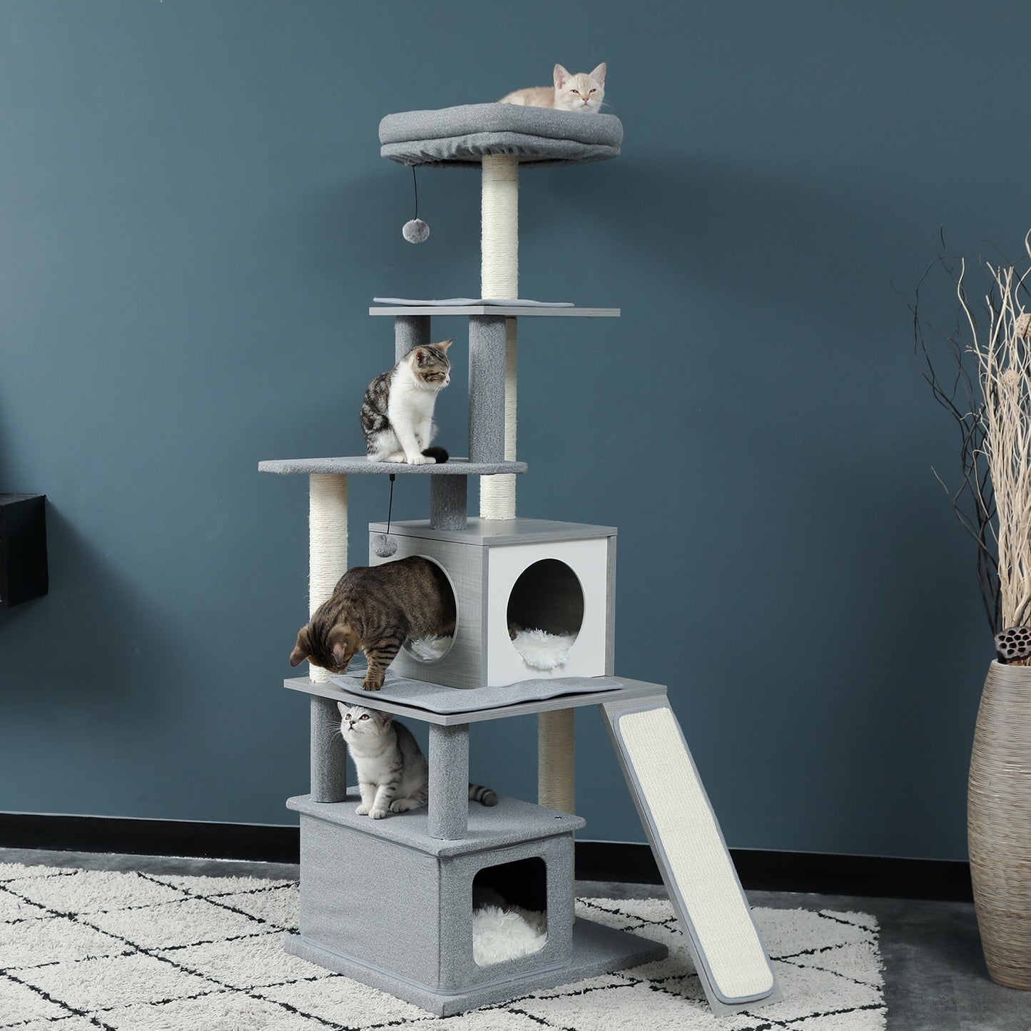 Pet Cat Tree House Tower Condo Wood Cat Scratching Sisal-Covered Scratch Posts