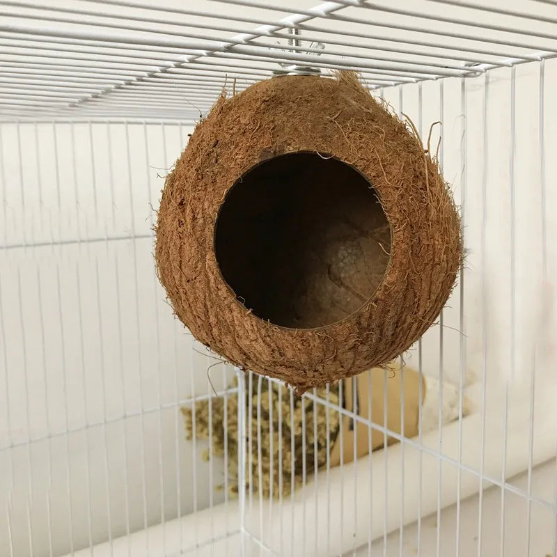 Pet Bird Comfortable Coconut Shell Nest